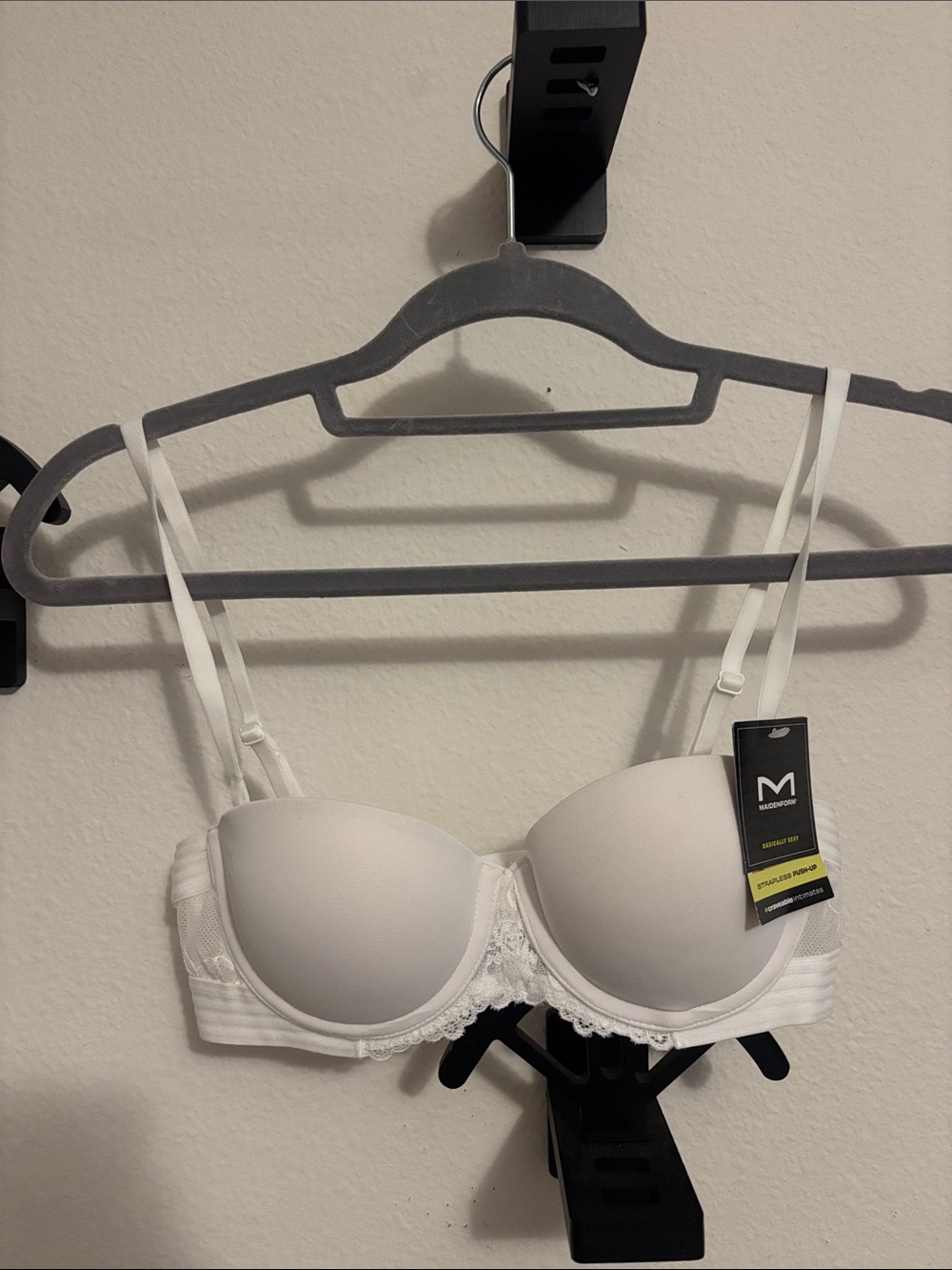 Maidenform White Lace-Trim Molded Push-Up Bra